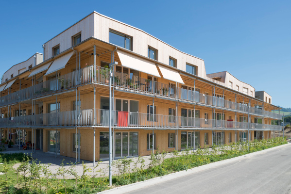 Fassade der Überbauung Oberfeld in Ostermundigen